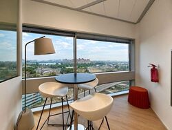 Gateway East (D7), Office #636605871